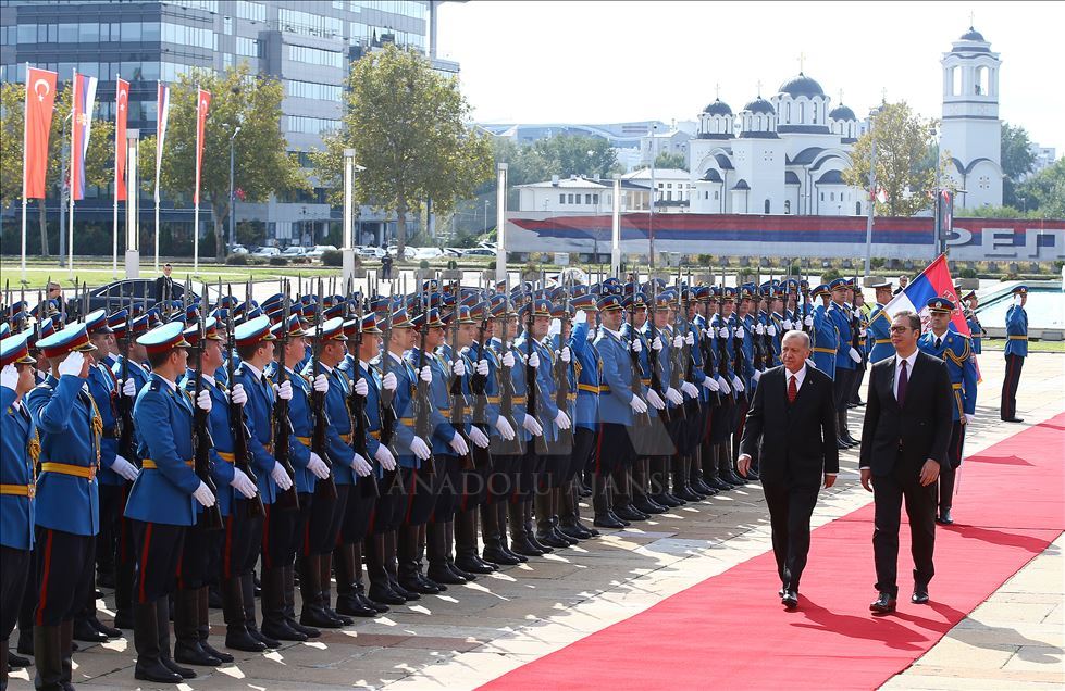 Presidenti Erdoğan fillon vizitën zyrtare në Serbi
