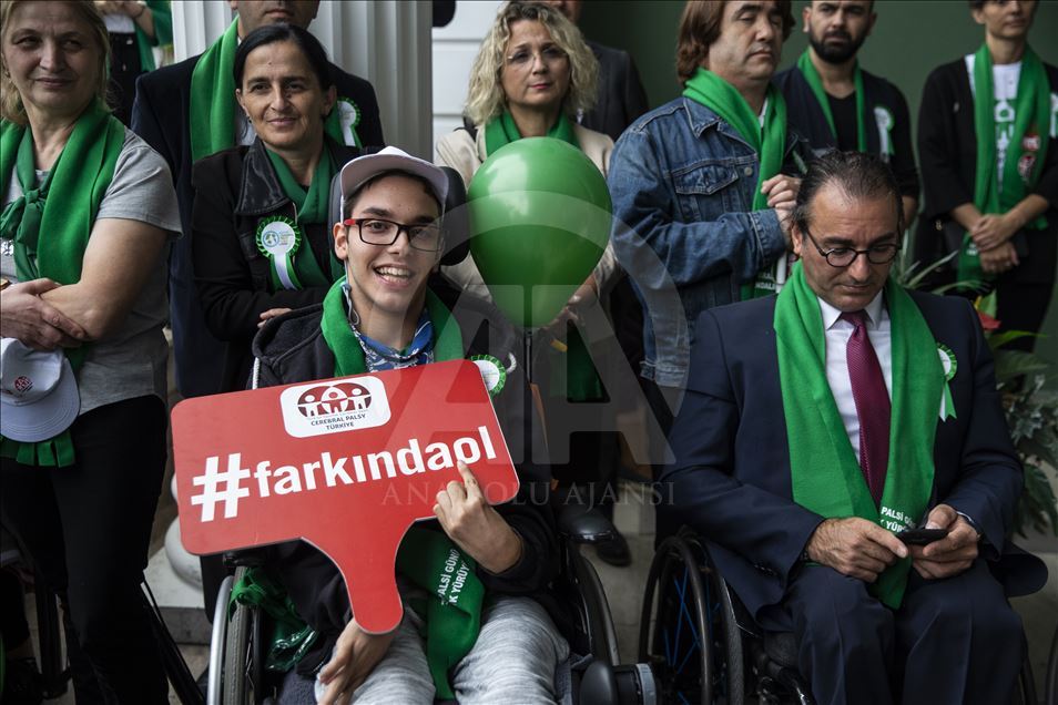 Serebral palsili çocuklar ve aileleri RTÜK'te buluştu