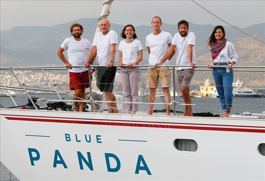 Blue Panda sets sail around Turkey to stem plastic tide