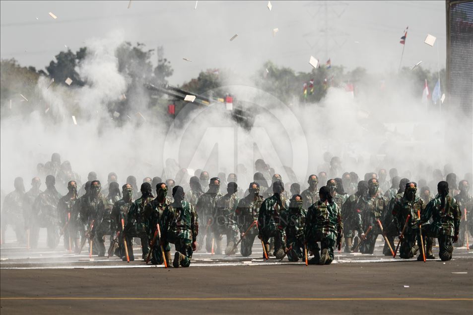 Peringatan HUT TNI ke-74
