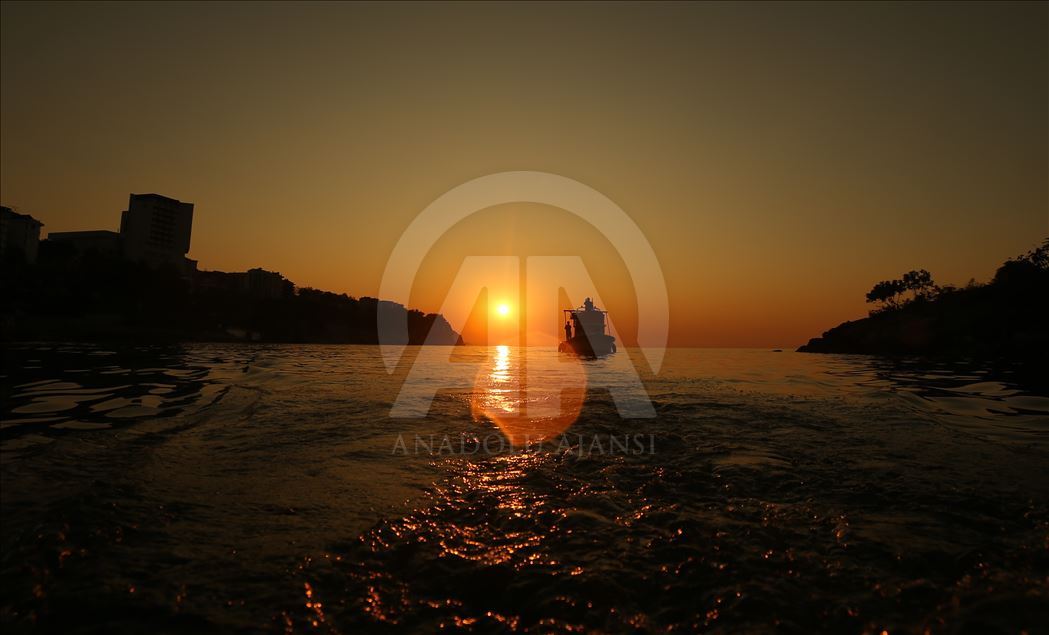  غروب آفتاب در دریای سیاه
