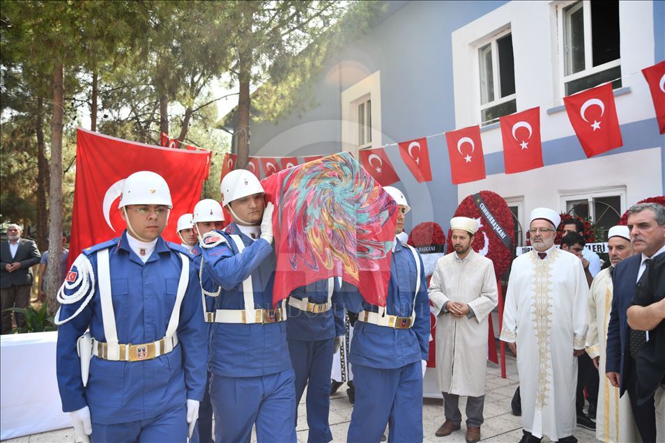 Ceylanpınar'da şehit olan 11 yaşındaki Elif için tören