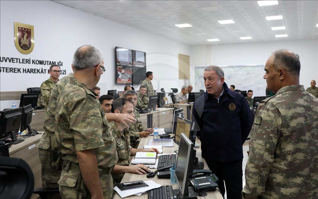 Акар: Об обстреле военных США в Сирии не может быть и речи