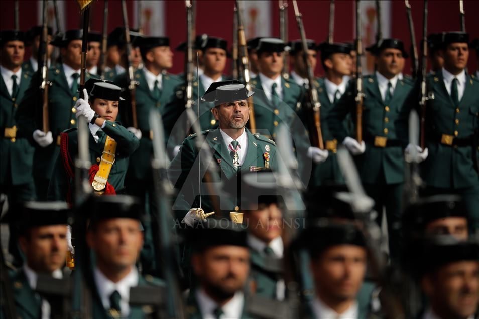 desfile por el Día de la Hispanidad en Madrid