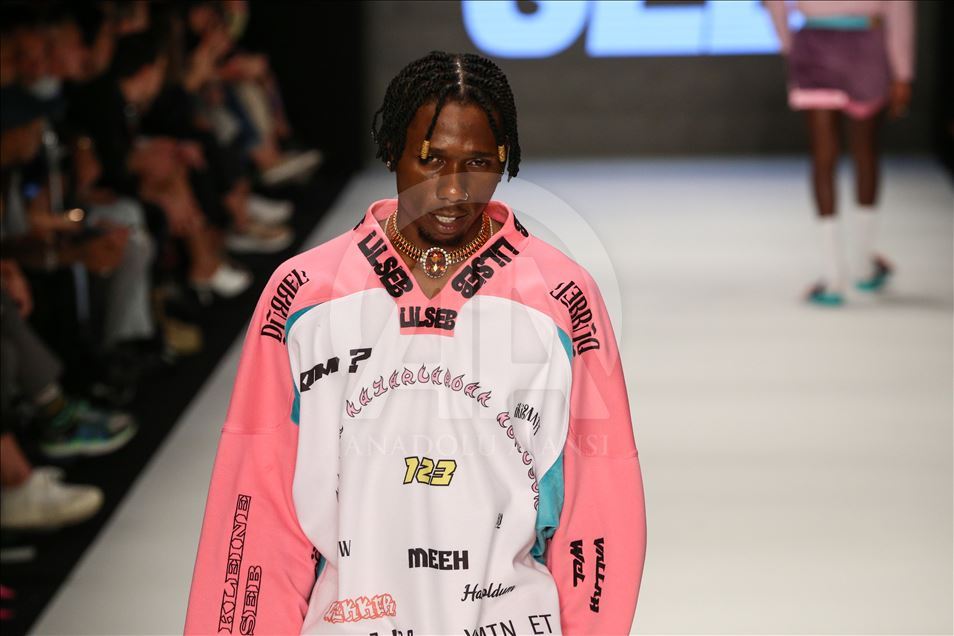 Mercedes-Benz Fashion Week di Istanbul