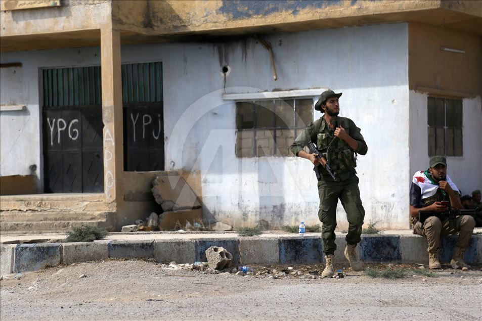 Barış Pınarı Harekatı sürüyor