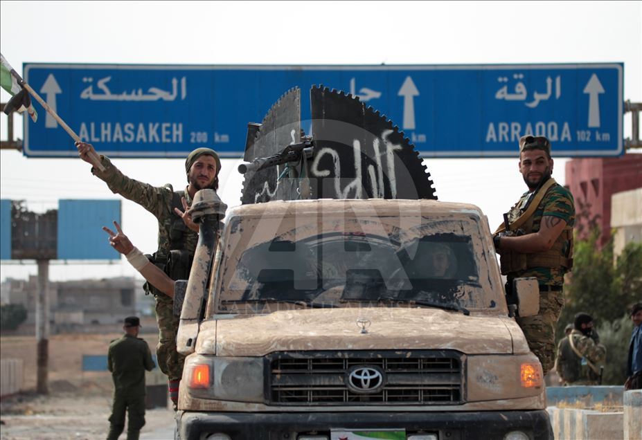 Barış Pınarı Harekatı sürüyor