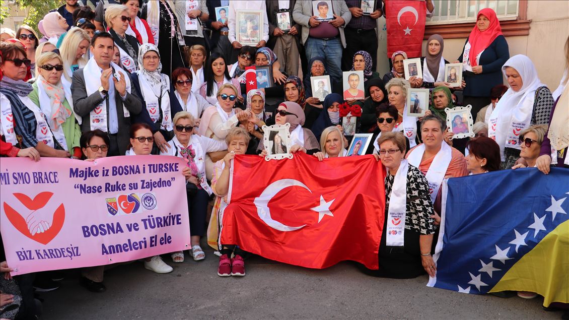 Mothers of Srebrenica show solidarity with mothers in Diyarbakir