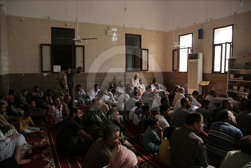 Falja e namazit të xhumasë në Tal Abyad