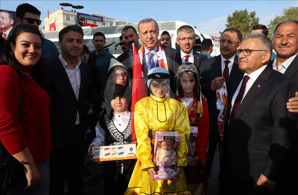 أردوغان: سنواصل سحق الإرهابيين إذا لم ينجح الاتفاق مع أمريكا