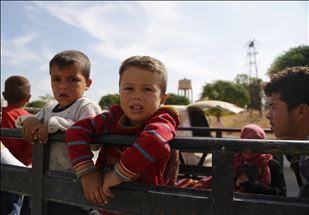 Piştî rizgarkirina navçeyê vegera xelkê Til Ebyadê dewam dike