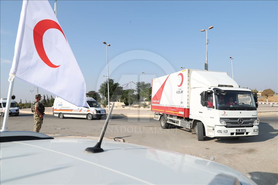 Türk Kızılaydan Tel Abyad'a yardım