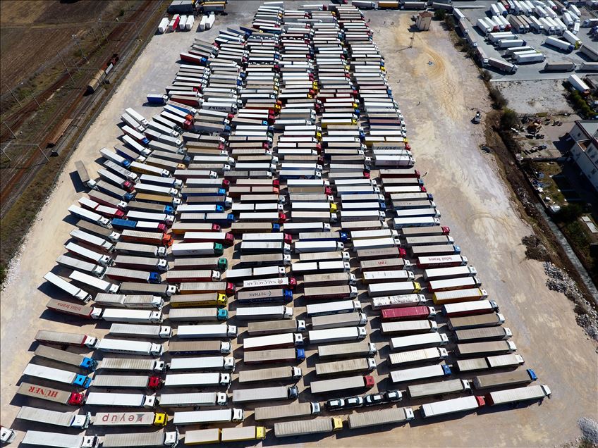 Kapıkule'den günlük araç çıkış sayısı rekora ulaştı