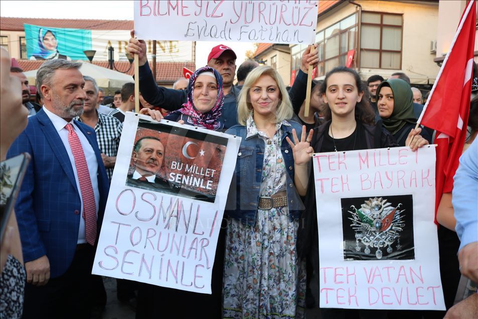 Shkup, organizohet "Mitingu i solidarizimit me Turqinë"