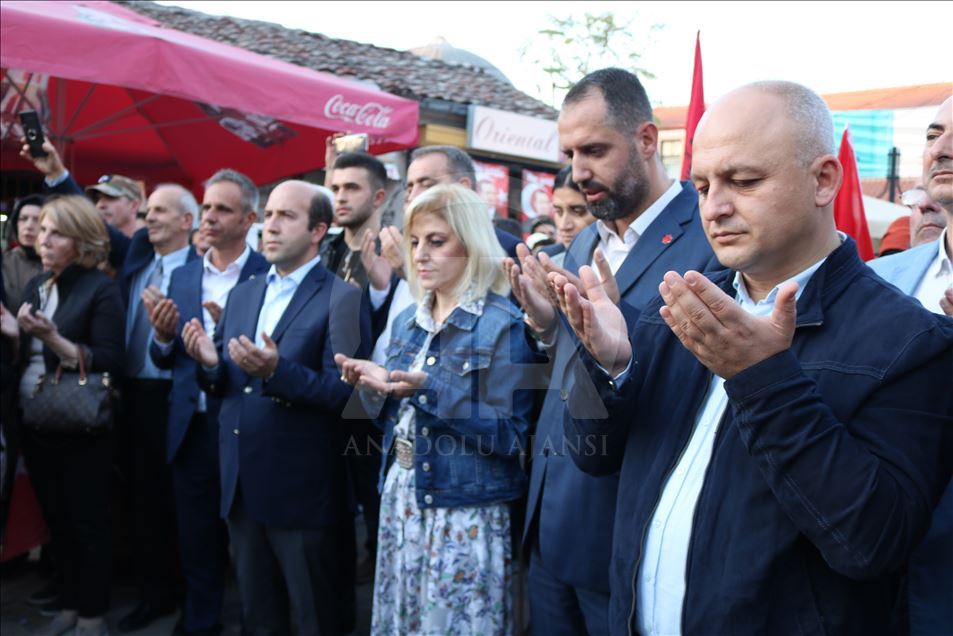 Shkup, organizohet "Mitingu i solidarizimit me Turqinë"