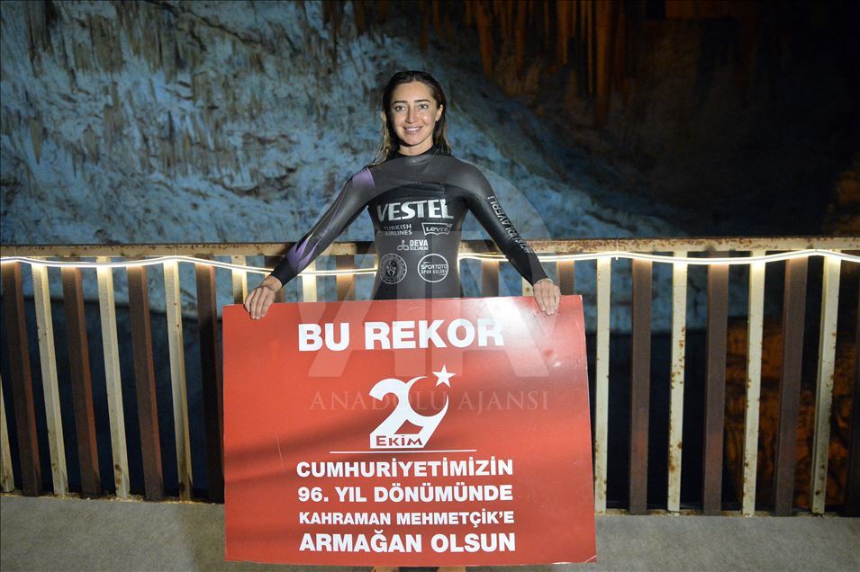 Turkish diver Sahika Ercumen breaks women’s free-diving world record of 90 meters
