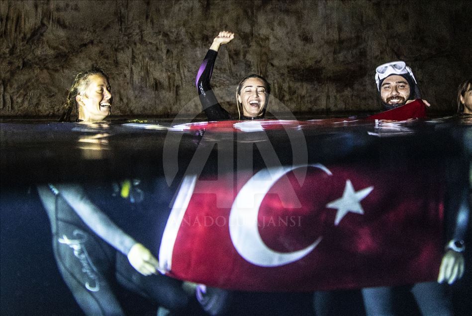 Turkish diver breaks women’s free-diving world record of 90 meters
