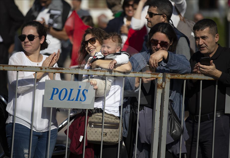 Başkentte 29 Ekim kortej yürüyüşü yapıldı