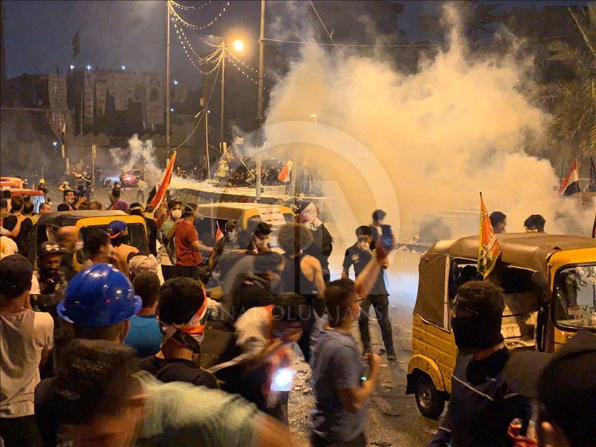 Irak'ta hükümet karşıtı gösteriler sürüyor
