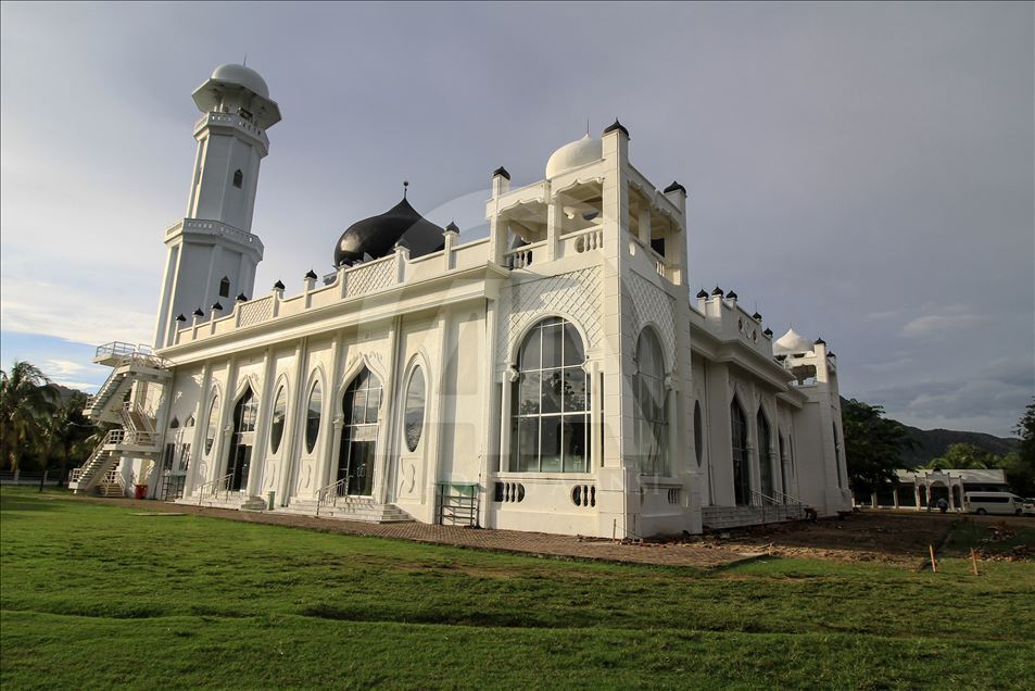 Masjid Rahmatullah saksi bisu tsunami Aceh