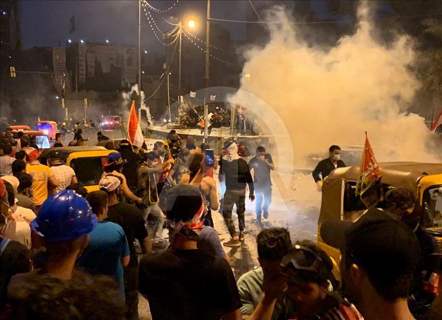 Irak'ta hükümet karşıtı gösteriler sürüyor
