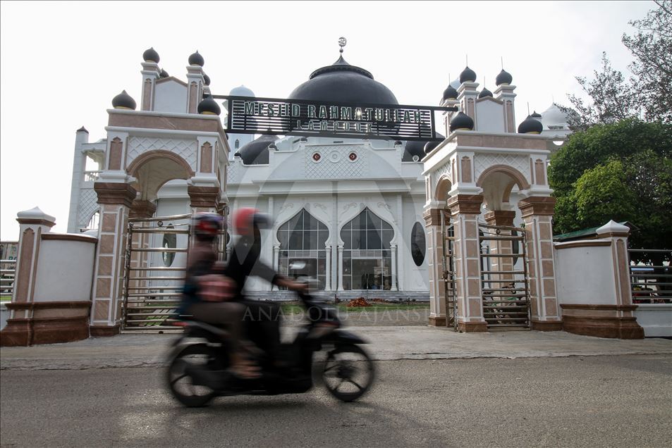 Masjid Rahmatullah saksi bisu tsunami Aceh
