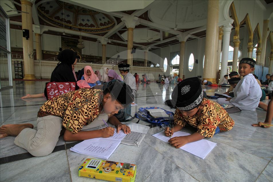 Masjid Rahmatullah saksi bisu tsunami Aceh