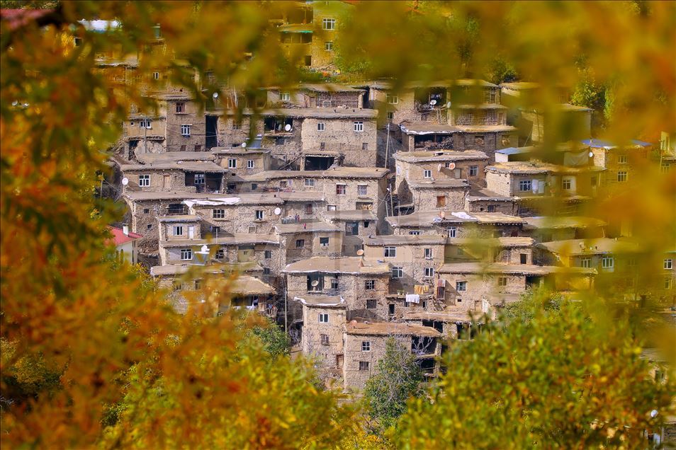 Hizan, doğallığı ve tabiatıyla ziyaretçilerini büyülüyor