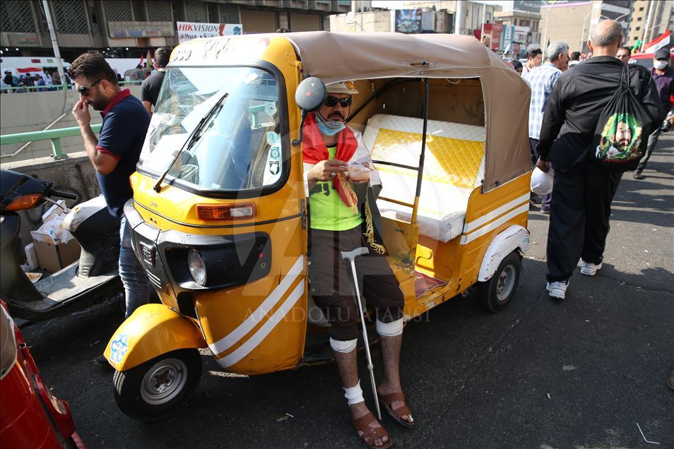 "Tuk tuk", mjetet simbol të protestave në Bagdad
