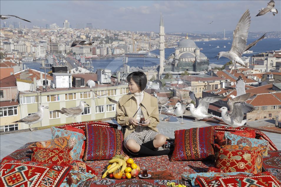Maison abandonnée dans le quartier historique d’Istanbul... estination privilégiée des amoureux de la photographie 
