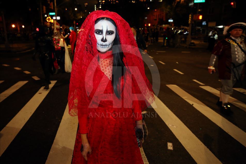 La marche traditionnelle d'Halloween à New York