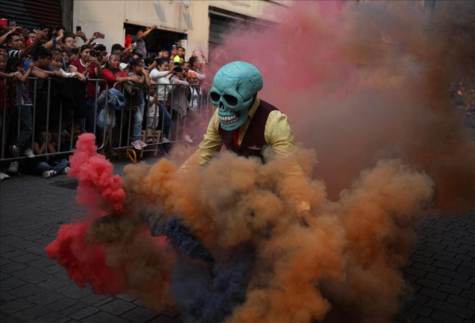 Meksika'da 'Ölüler Günü' festivali
