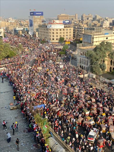 "Tuk tuk", mjetet simbol të protestave në Bagdad
