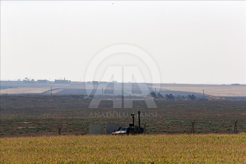 إنطلاق أول دورية برية مشتركة بين القوات التركية والروسية شرق الفرات في إطار جهود تأسيس "المنطقة الآمنة" في سوريا
