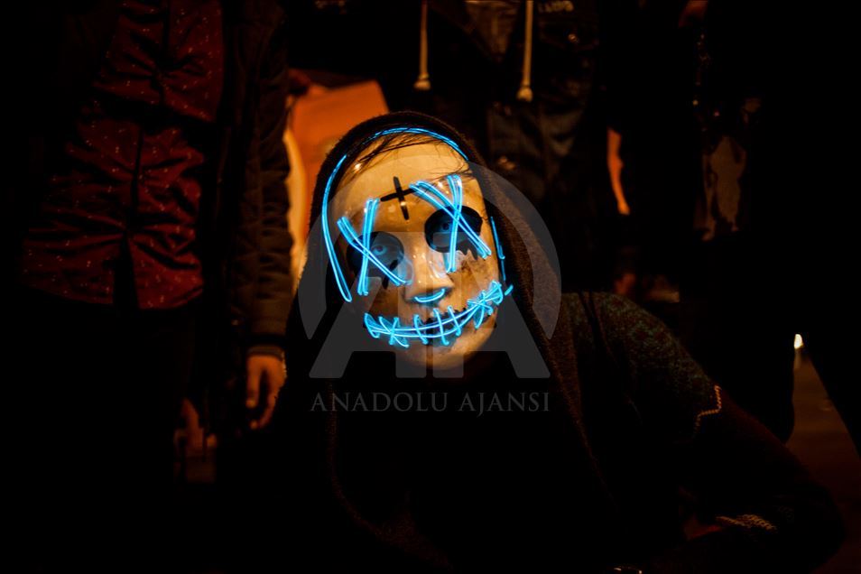 Kolombiya'da Zombi yürüyüşü