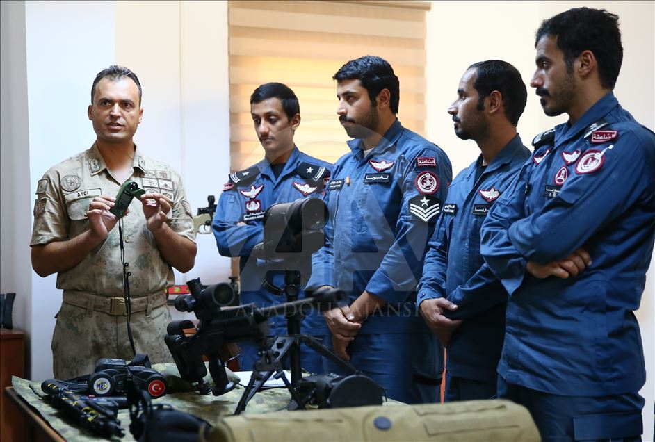 Katar polisi "Bora-12" ile hedefi 12'den vuruyor