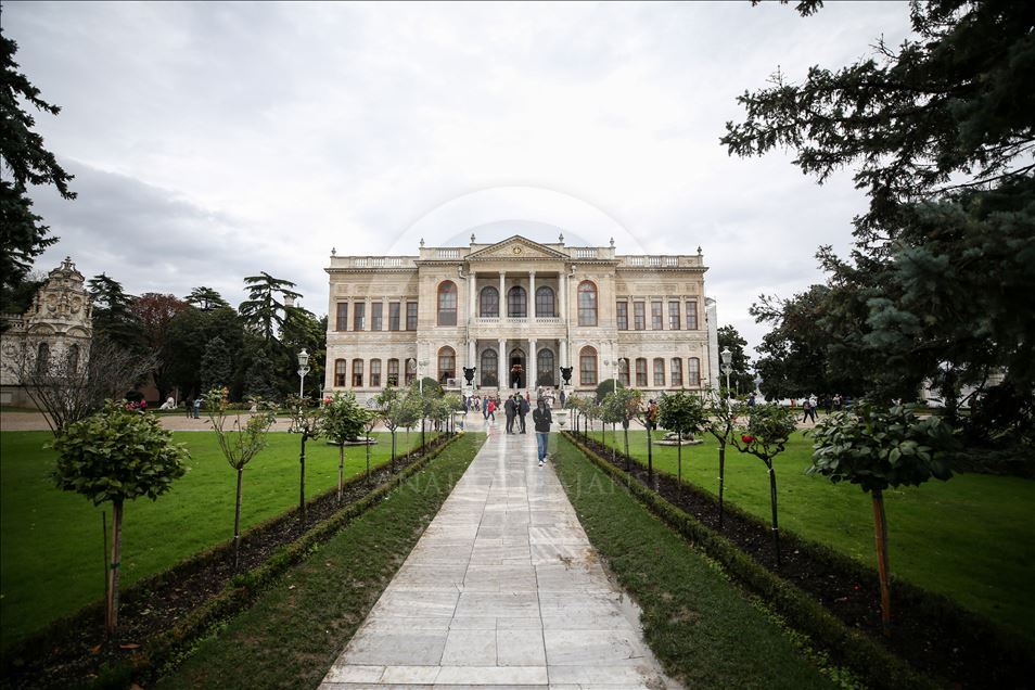 Dolmabahçe Sarayı, on binlerin ziyaretine hazırlanıyor