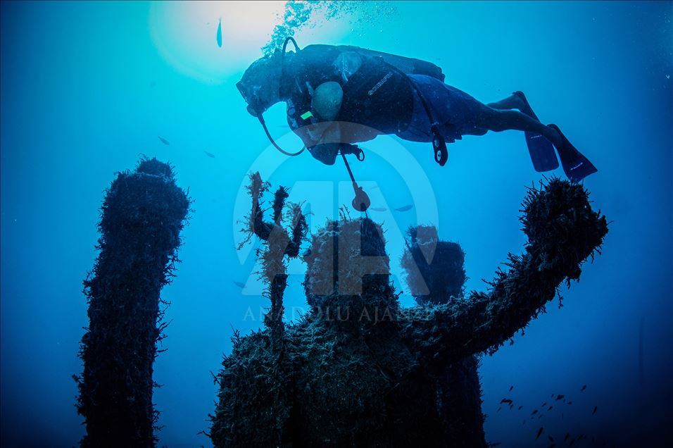 Подводный музей Сиде в Турции 
