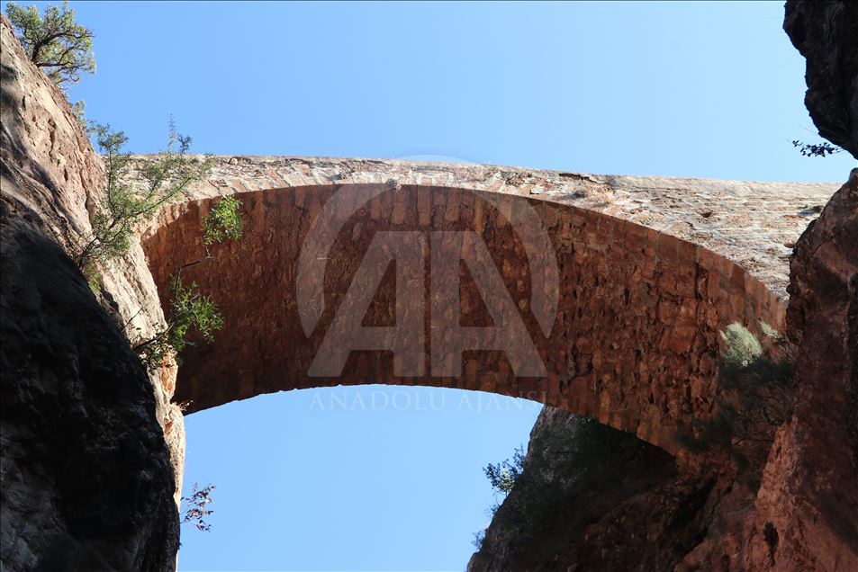 شکوه پل‌های 800 ساله در استان کارامان ترکیه
