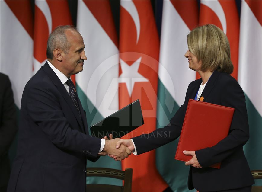 Türkiye-Macaristan arasındaki anlaşmaların imza töreni
