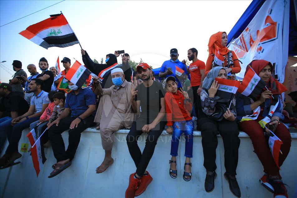 Continúan protestas contra el gobierno de Bagdad, Irak