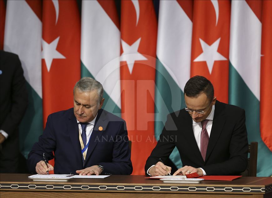 Türkiye-Macaristan arasındaki anlaşmaların imza töreni