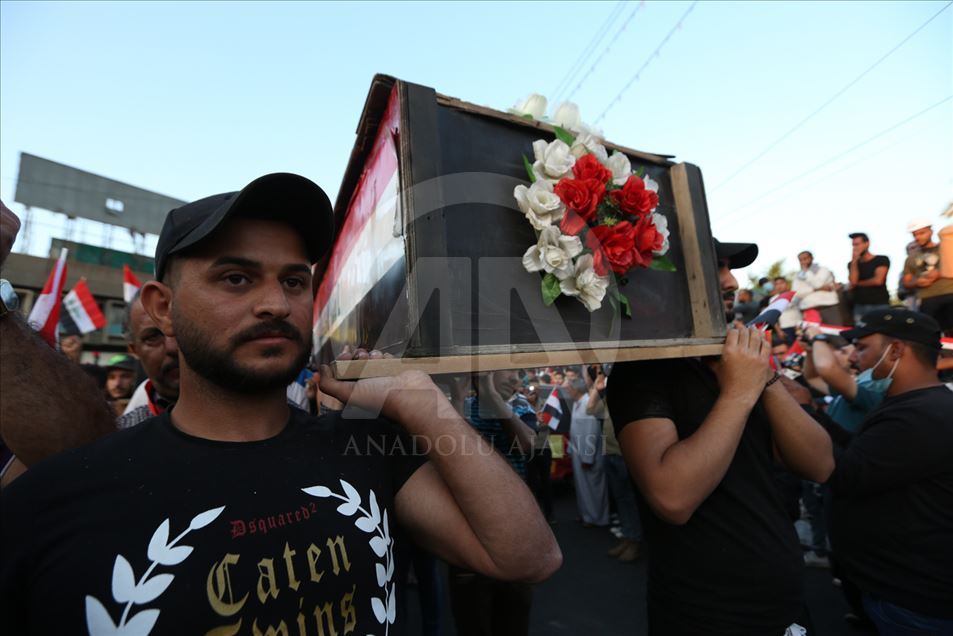 Continúan protestas contra el gobierno de Bagdad, Irak