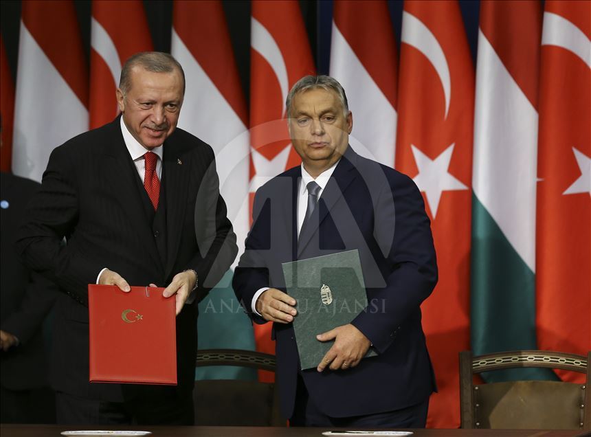 نشست خبری مشترک رئیس‌جمهور ترکیه با نخست‌وزیر مجارستان
