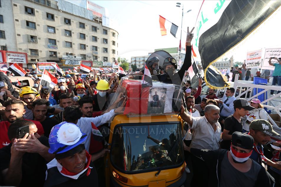 Continúan protestas contra el gobierno de Bagdad, Irak