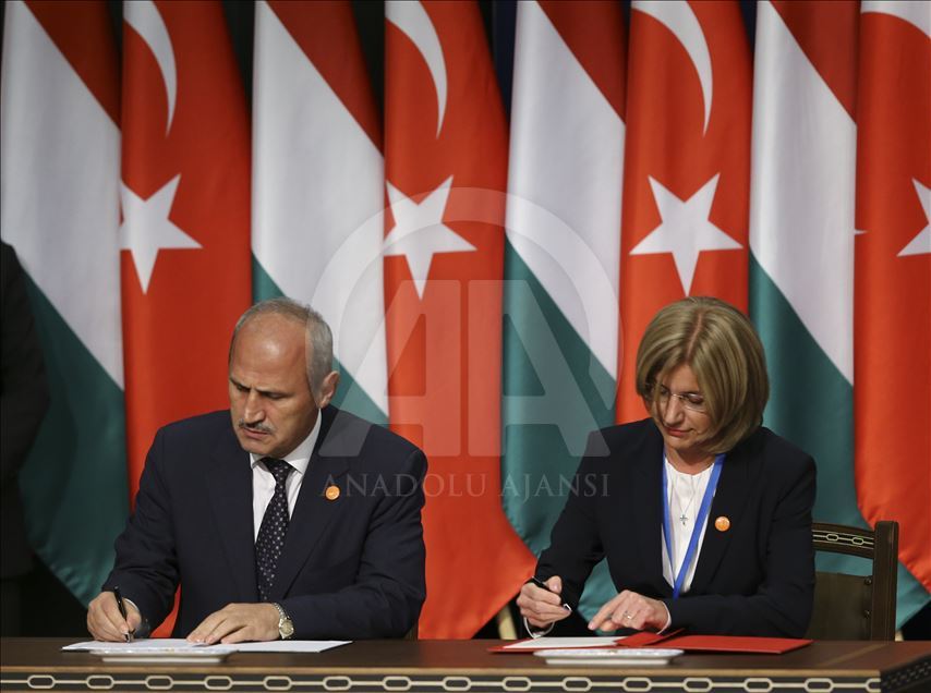 Türkiye-Macaristan arasındaki anlaşmaların imza töreni