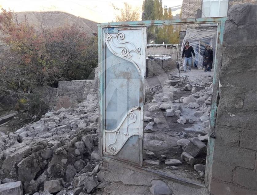 زلزله در آذربایجان شرقی ایران؛ 6 کشته و 332 مصدوم
