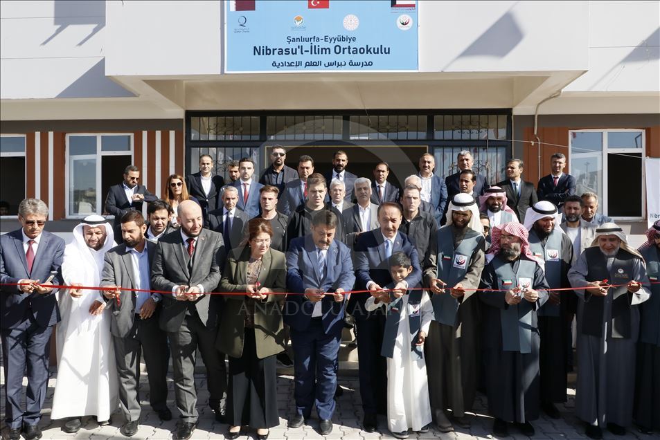 بدعم قطري كويتي...افتتاح مدرسة للأتراك والسوريين في أورفا
