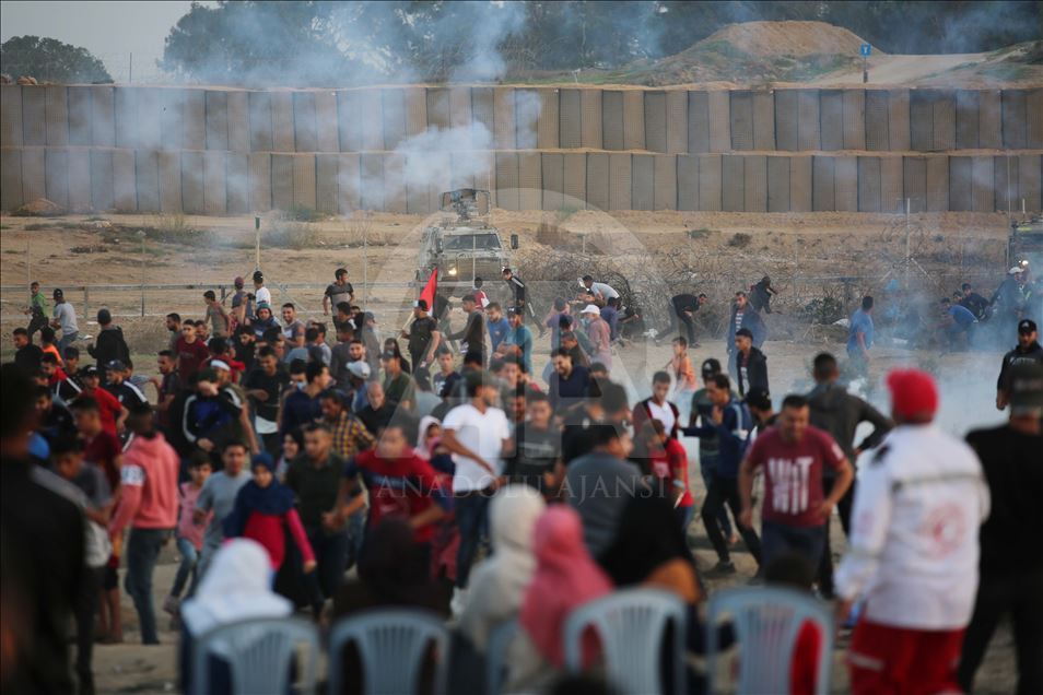 غزة.. ارتفاع مصابي الاعتداءات الإسرائيلية على مسيرات العودة لـ69