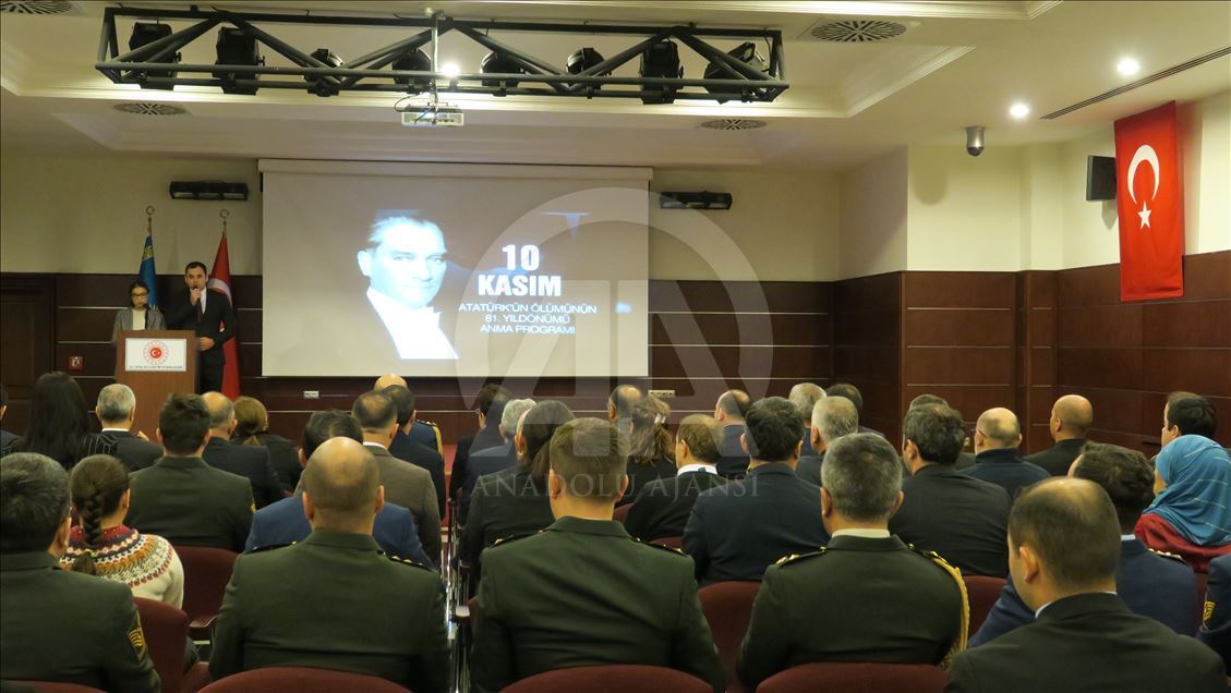 Büyük Önder Atatürk'ü anıyoruz